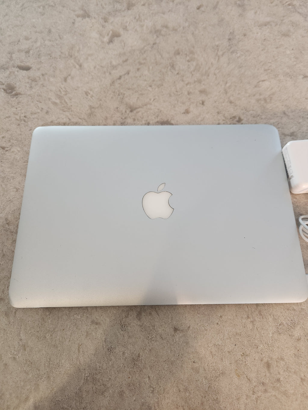 Apple MacBook Air Laptop – Silver – Pre-Owned