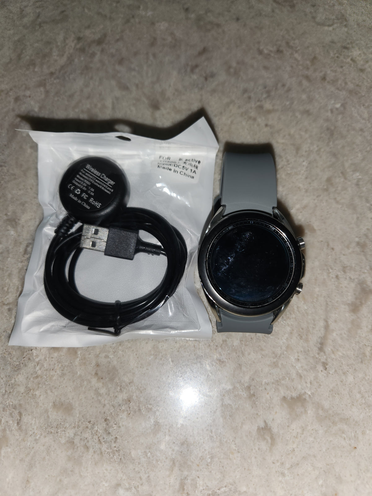 Samsung Galaxy Watch3 Smartwatch-Black