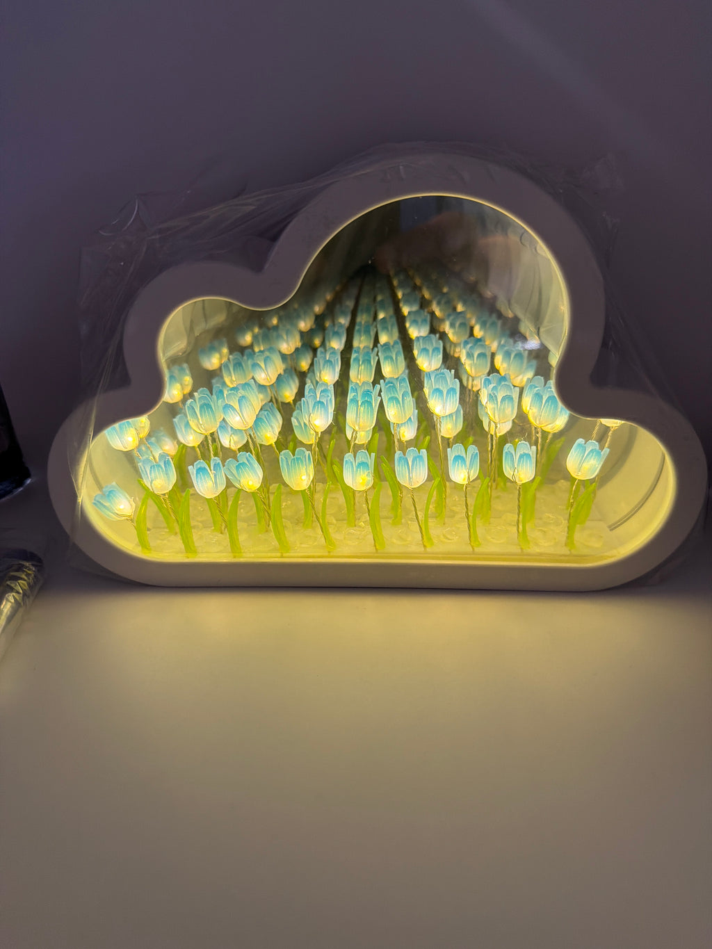 Cloud Infinity Mirror LED Tulip Flower Lamp – Blue & White