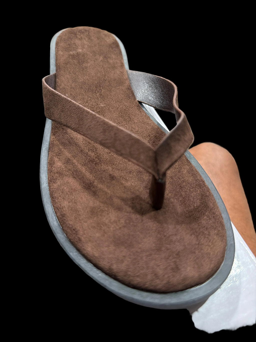 Women’s Brown Cushioned Flip-Flop Sandals
