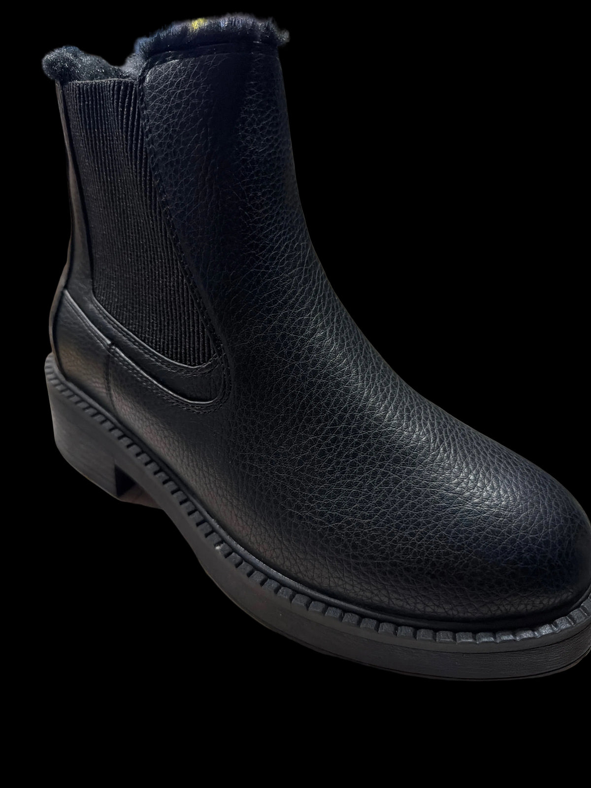 Matisse Women’s Black Pebbled Chelsea Ankle Boots