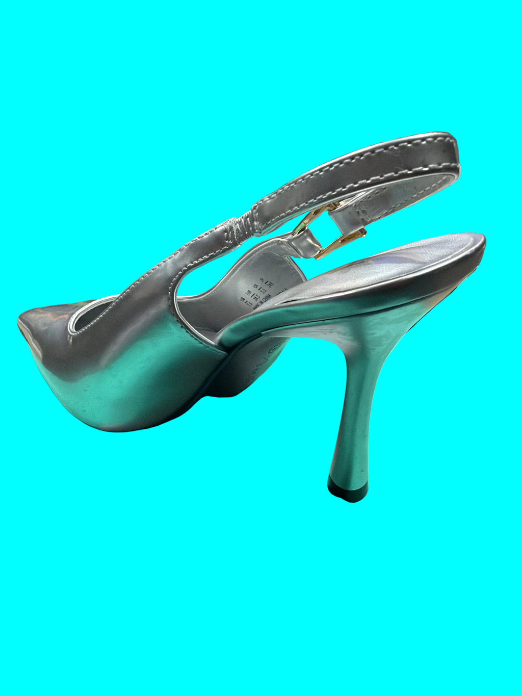 Women’s Metallic Silver Pointed-Toe Slingback Pumps