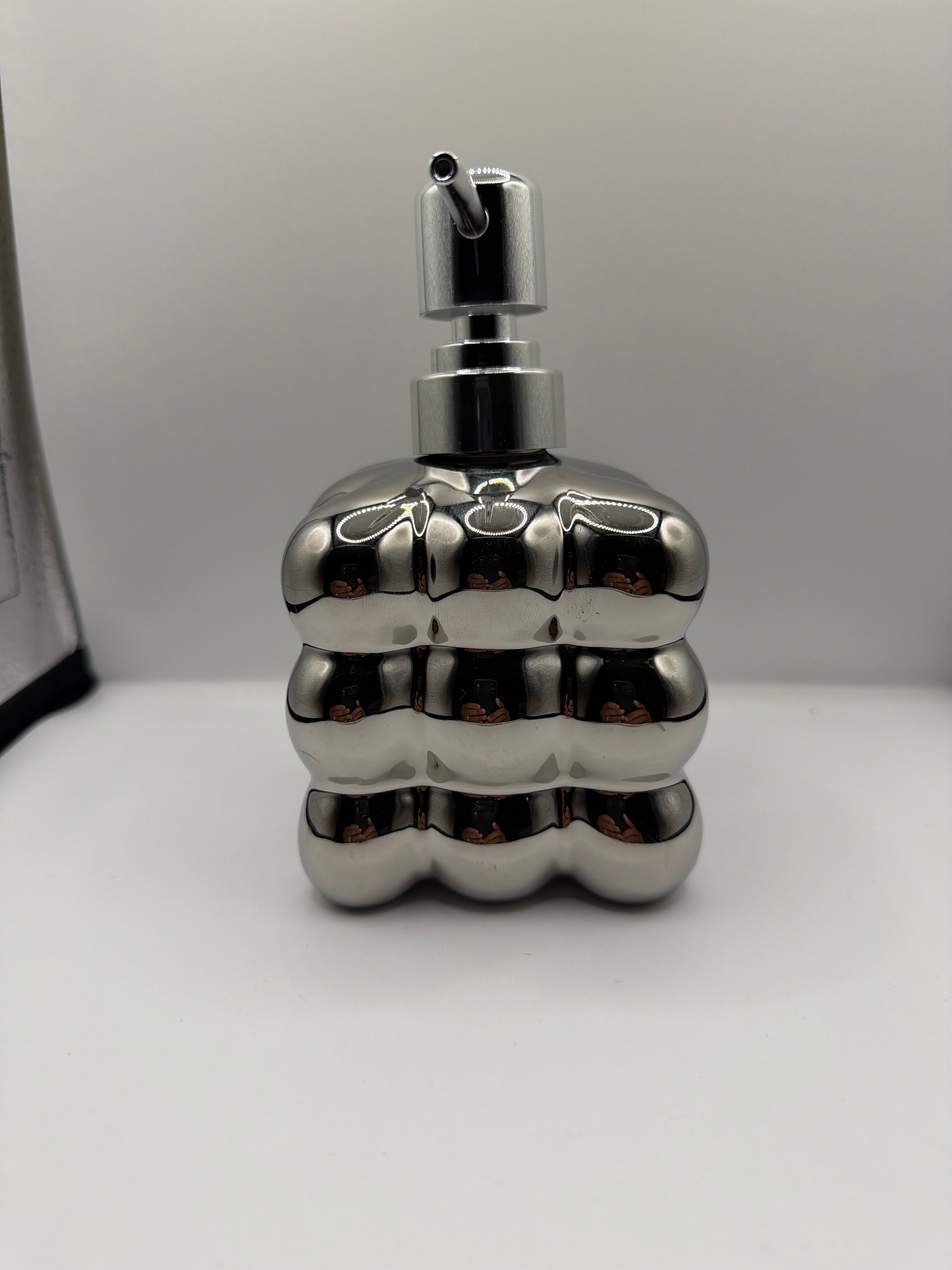 Modern Silver Soap & Lotion Dispenser – Decorative Chrome Finish