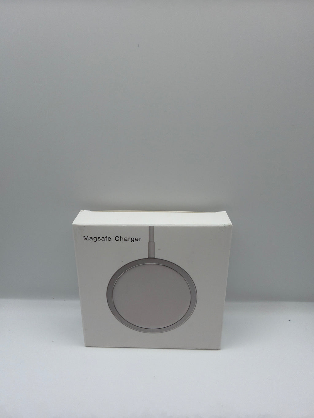 15W Magnetic Wireless Charger – MagSafe Compatible – USB-C