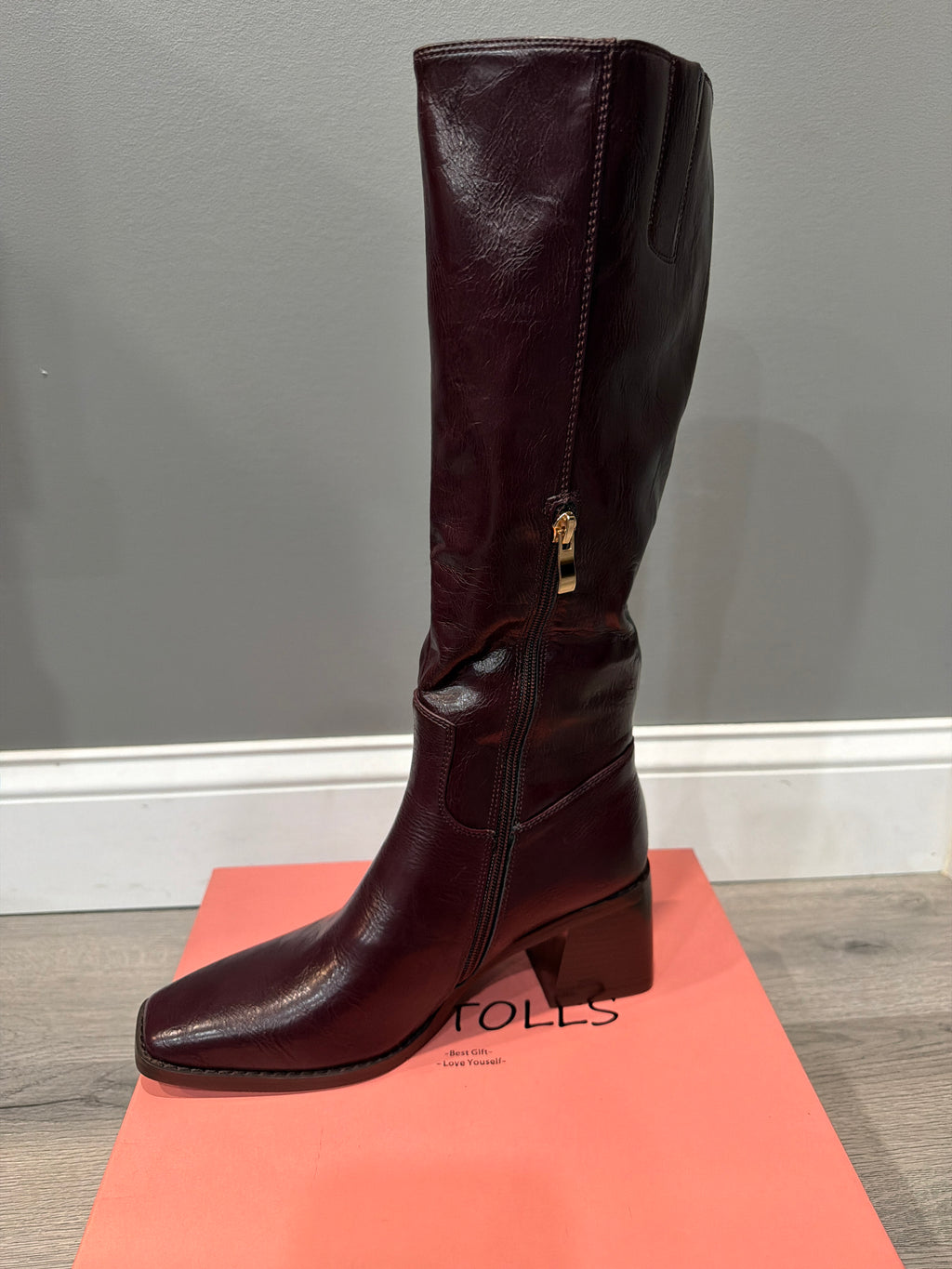 Women’s Burgundy Knee-High Square-Toe Boots