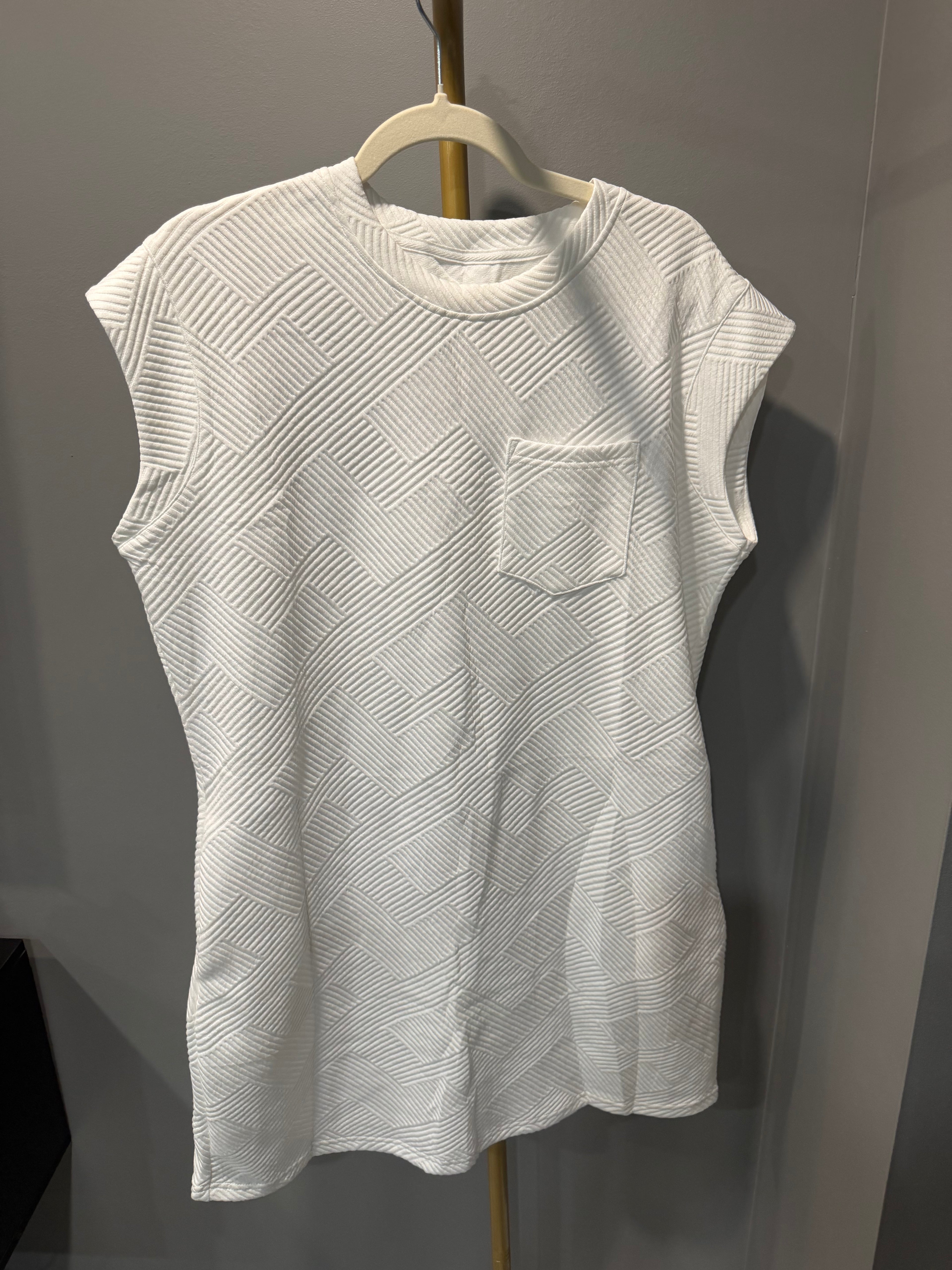 Women’s White Textured Cap-Sleeve Top with Front Pocket