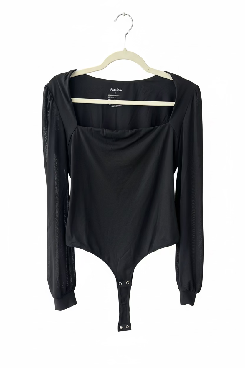 Women’s Black Square-Neck Long-Sleeve Bodysuit